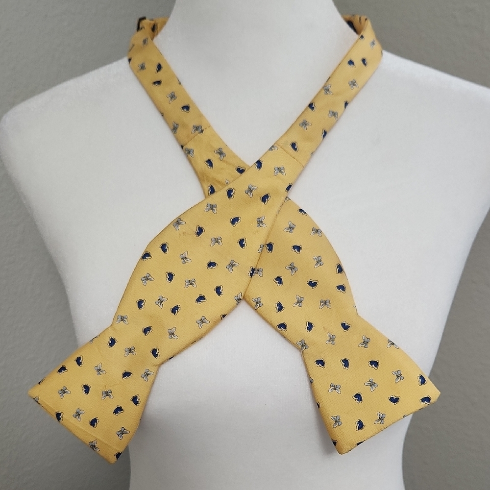 Vintage Balthazar Butterflies Bowtie